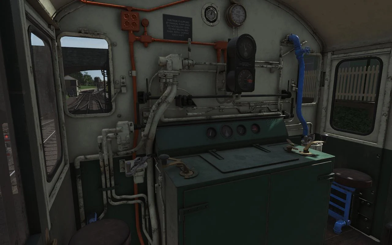 BR Class 11 Black & Green - Image 7